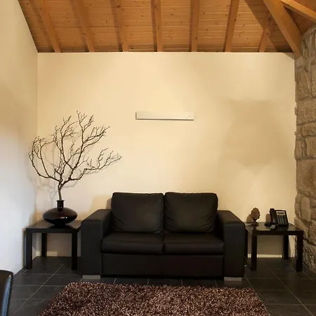 Quinta Dos 4 Lagares Serrazes