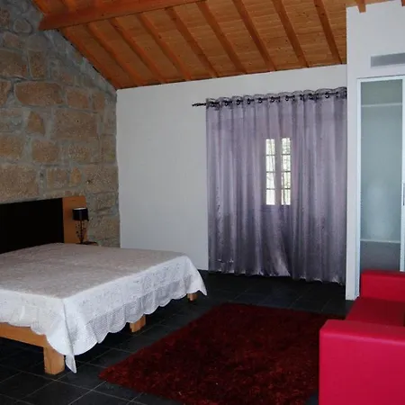 Quinta Dos 4 Lagares Pensión 3*
